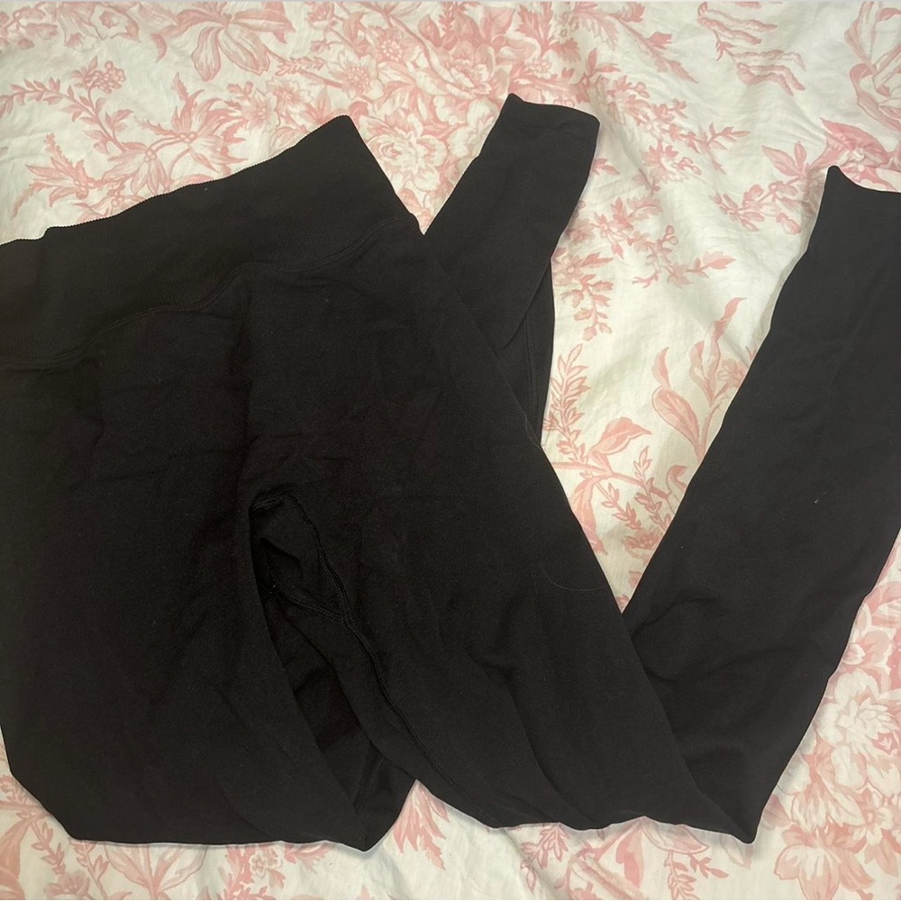 PINK Victoria's Secret Black Leggings